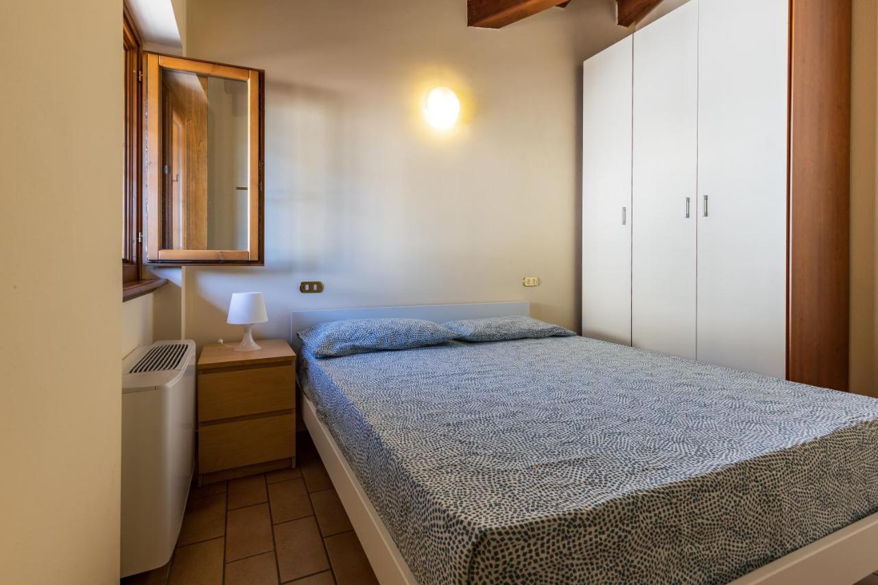 Aparthotel Il Casale Lonato - By Host4U Exterior foto